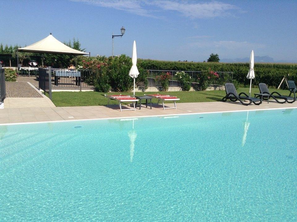 ホテルAgriturismo Anna Caterina カステルヌオーヴォ・デル・ガルダ エクステリア 写真