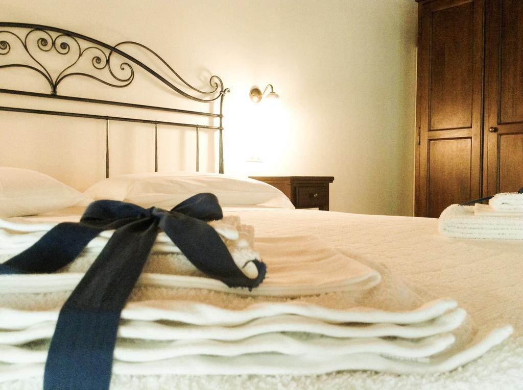 ホテルAgriturismo Anna Caterina カステルヌオーヴォ・デル・ガルダ 部屋 写真
